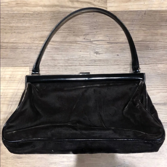 Timeless Dolce & Gabbana Brown Suede Bag - Picture 2 of 7